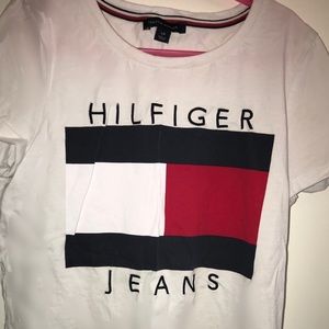 *SUPER CHEAP BRAND NEW* Tommy Hilfiger TShirt